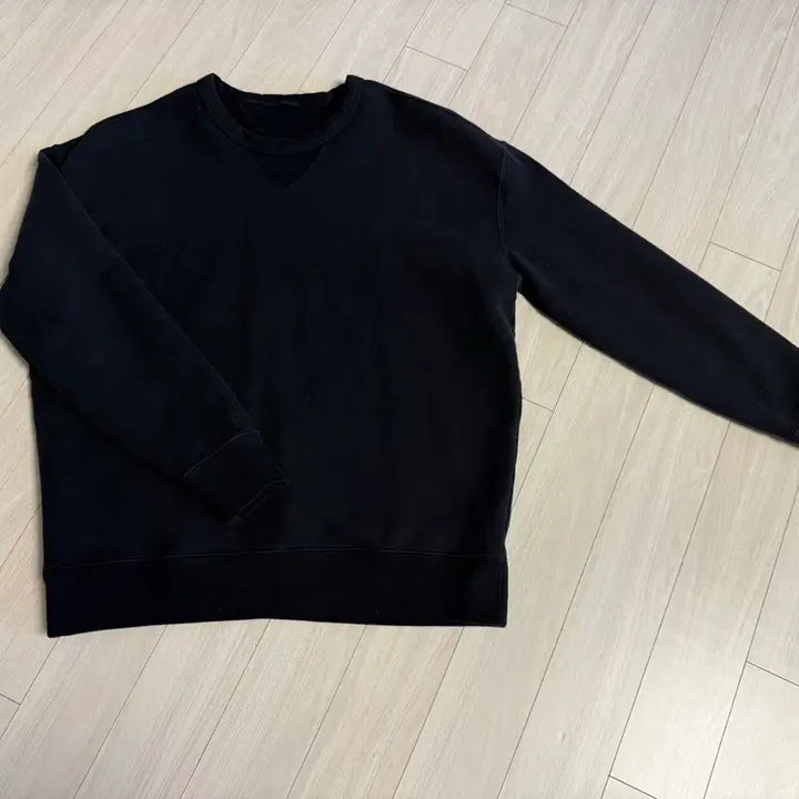 [BUNJANG] Ten C Black Logo Label Sweatshirt Unisex / 텐씨 백 로고 라벨 맨투맨(남여 공용)