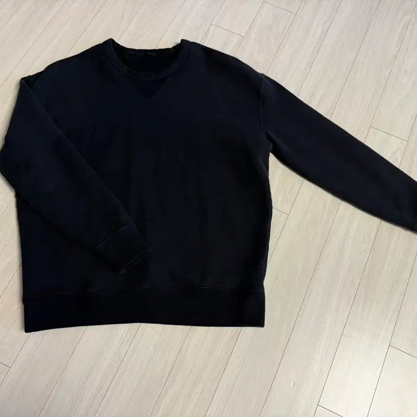[BUNJANG] Ten C Black Logo Label Sweatshirt Unisex / 텐씨 백 로고 라벨 맨투맨(남여 공용)