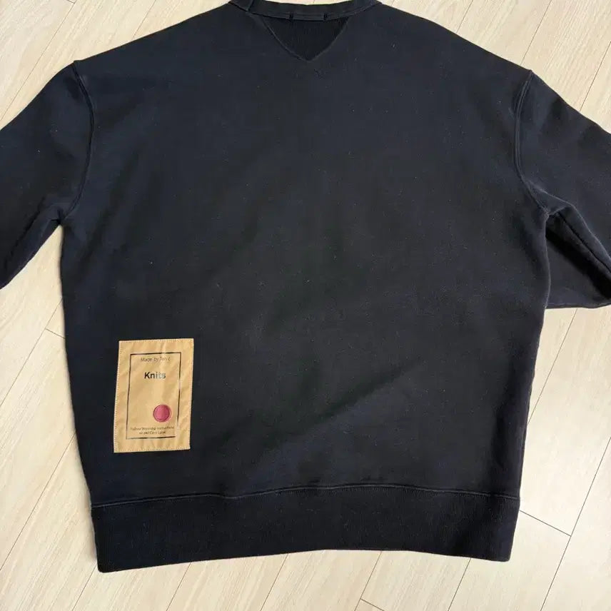 [BUNJANG] Ten C Black Logo Label Sweatshirt Unisex / 텐씨 백 로고 라벨 맨투맨(남여 공용)