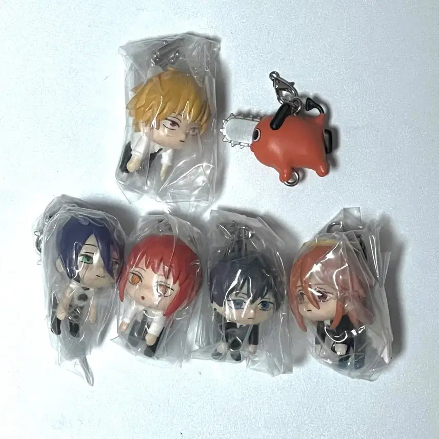 [SOLD OUT] 체인소맨 레제편 대롱 가챠 키링 일괄