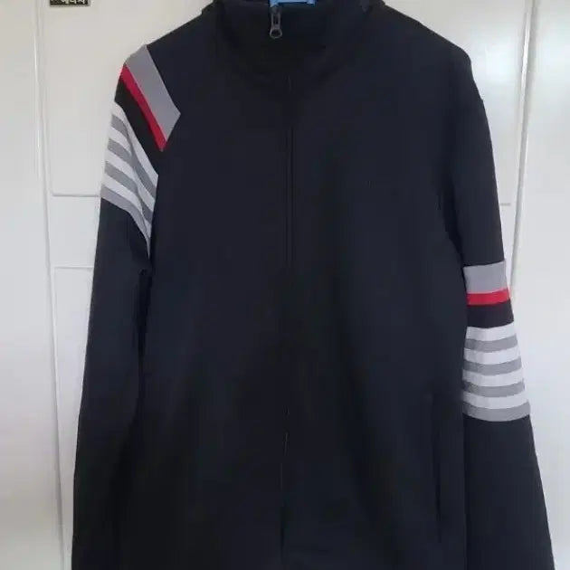 [BUNJANG] Adidas Zip-Up Jacket / 아디다스 집업