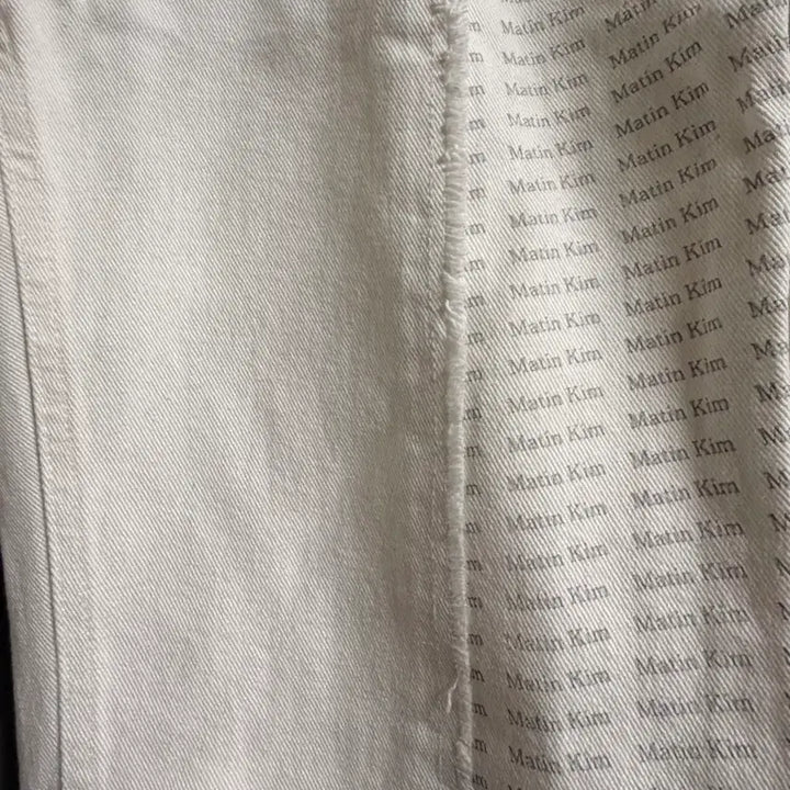 [SOLD OUT] 마뗑킴 바지 curve detail pants 급처!!! (정가 13만원