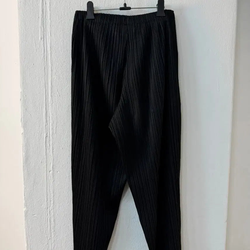 [SOLD OUT] 이세이 미야케 플리츠 플리즈 팬츠