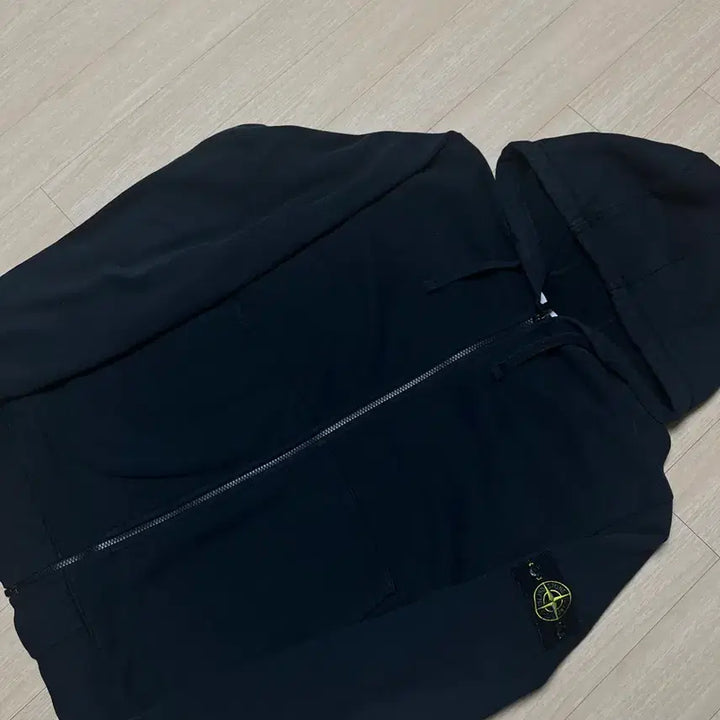 [BUNJANG] Stone Island Black Hooded Zip-Up Sweatshirt 3XL / [백화점판/3XL] 스톤아일랜드 블랙 후드집업 백화점 판 3XL