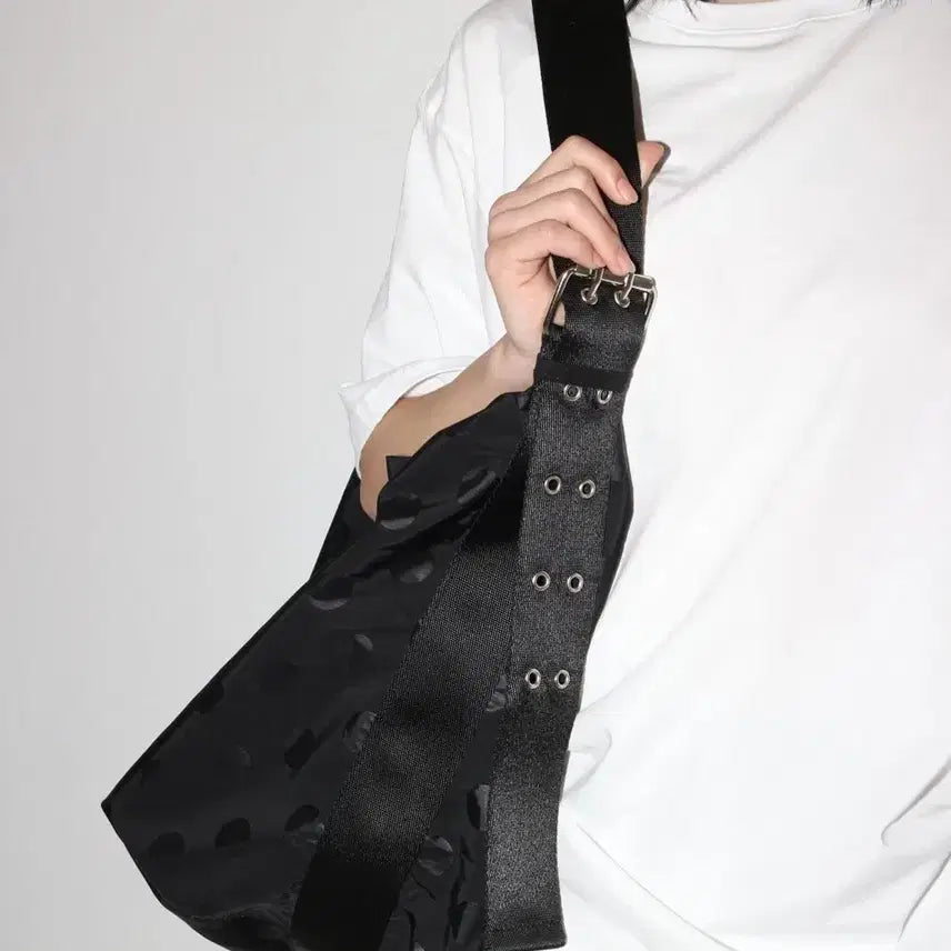[SOLD OUT] 큘 보보백 블랙 / KUL (kuel) BoBo Bag