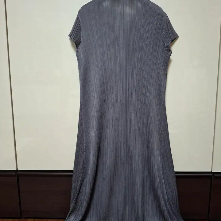 [BUNJANG] Pleats Me Midi Dress / 플리츠미 원피스   55   66날씬77