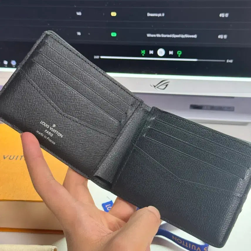 [BUNJANG] Louis Vuitton Eclipse Monogram Slender Wallet / 루이비통 이클립스 모노그램 슬렌더 월릿 카드지갑