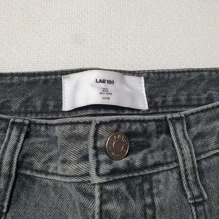 [BUNJANG] LAB101 Washed Black Denim Pants (Size 30) / LAB101 워싱 블랙진 데님 팬츠 허리30
