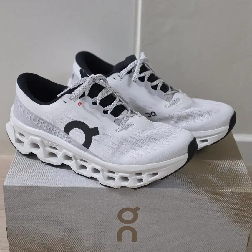 [SOLD OUT] 온러닝 클라우드 몬스터3  270mm