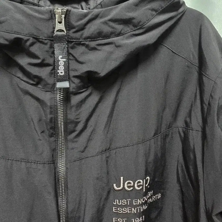 [BUNJANG] Jeep Black Hooded Lightweight Down Jacket / 지프 블랙 후드 경량패딩