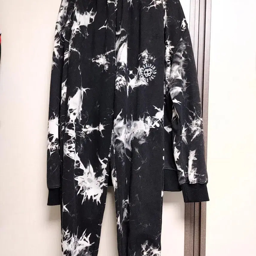 [BUNJANG] Andersson Bell Tie-Dye Training Set / 앤더슨벨 블랙 타이 다이 트레이닝 팬츠셋트