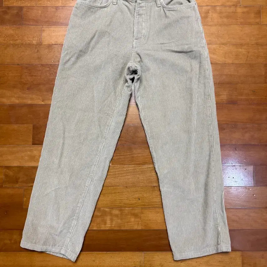 [SOLD OUT] 스투시 베이지 코듀로이 바지