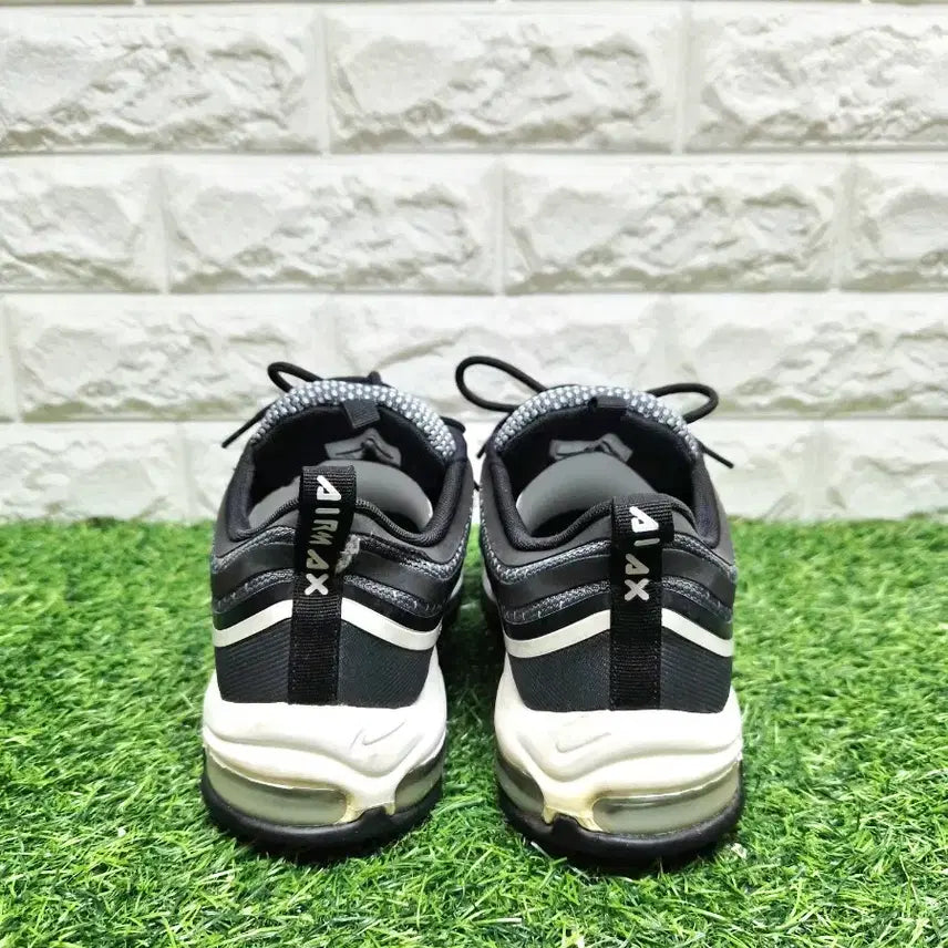 [SOLD OUT] 나이키 에어 맥스 97 울트라 17 스니커즈 운동화 270mm
