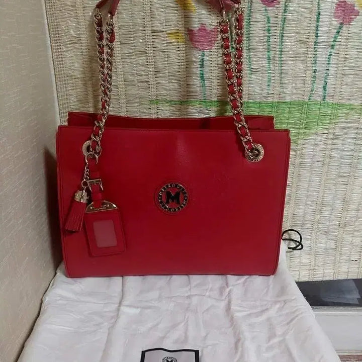 [BUNJANG] Metrocity Red Chain Shoulder Bag with Charm / 메트로시티 레드 체인 숄더백 +참장식