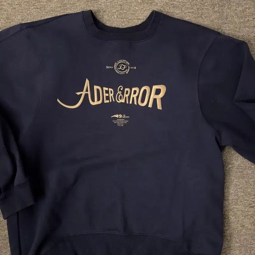 [BUNJANG] ADER Error Verif A2 Navy Sweatshirt / 아더에러 베리프 맨투맨 A2
