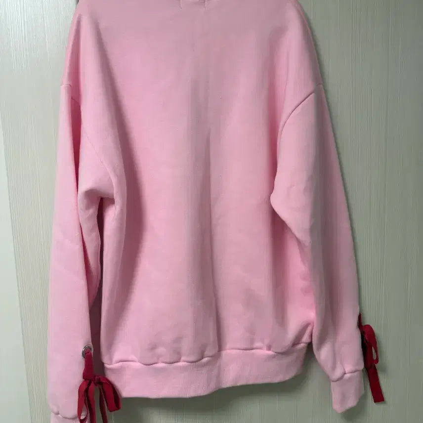 [BUNJANG] Hello Kitty Chuu Collaboration Pink Ribbon Sweatshirt / 헬로키티 츄 콜라보 맨투맨 핑크 리본