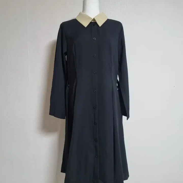 [SOLD OUT] 배색 카라 벨트 블랙 롱 원피스(새상품)