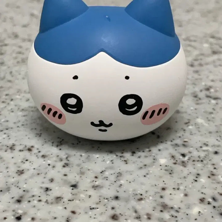 [BUNJANG] Miniso Hachiwara Figure / 미니소 하치와레 피규어