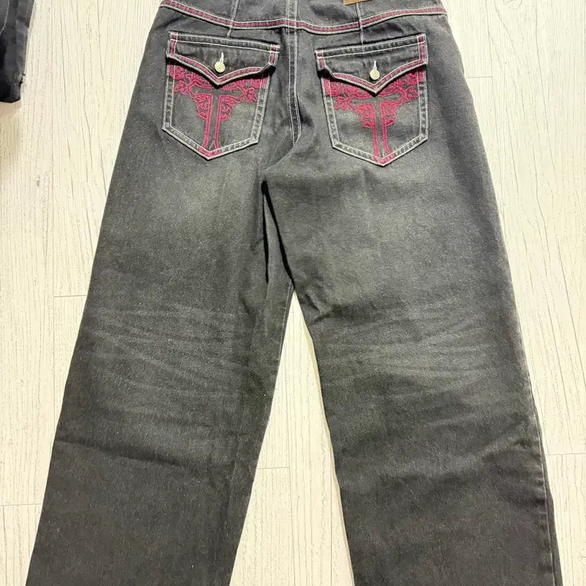 [SOLD OUT] 아캄 Aakam CROS2 Washed Denim Pants Black