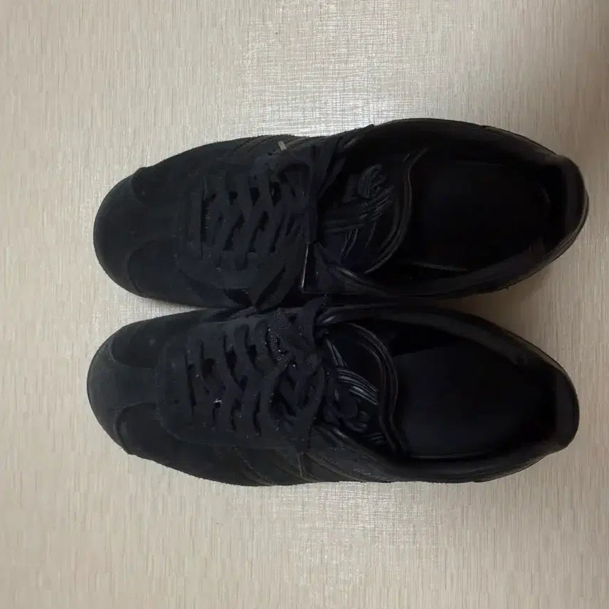 [BUNJANG] Adidas Gazelle Triple Black Sneakers / 아디다스 가젤 트리플 블랙