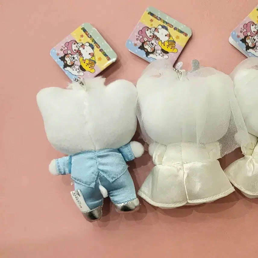 [BUNJANG] Sanrio Hello Kitty Wedding Bride &amp; Groom Keyring Set / 산리오 헬로키티 웨딩 신랑/신부 키링