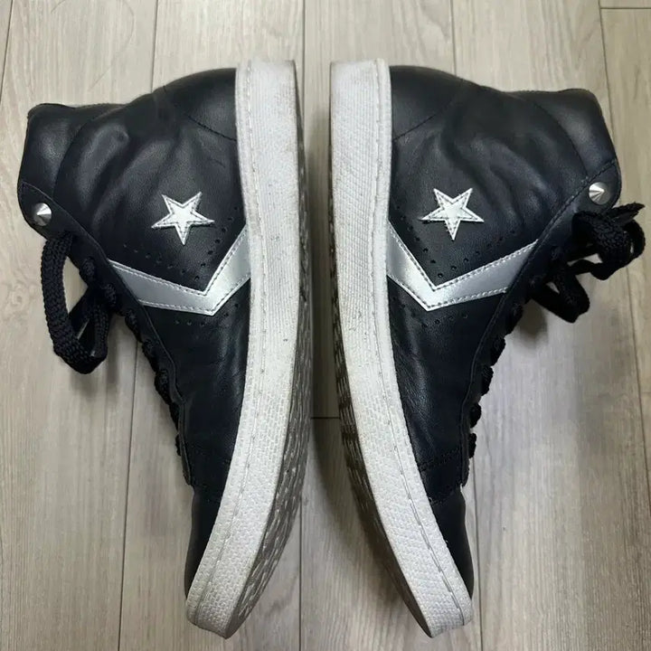 [BUNJANG] Converse Mastermind One Star Leather High Sneakers / 컨버스 x 마스터마인드 원스타 레더 하이
