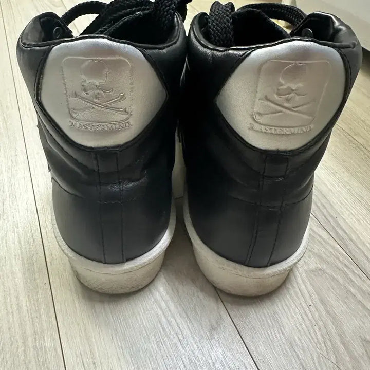 [BUNJANG] Converse Mastermind One Star Leather High Sneakers / 컨버스 x 마스터마인드 원스타 레더 하이