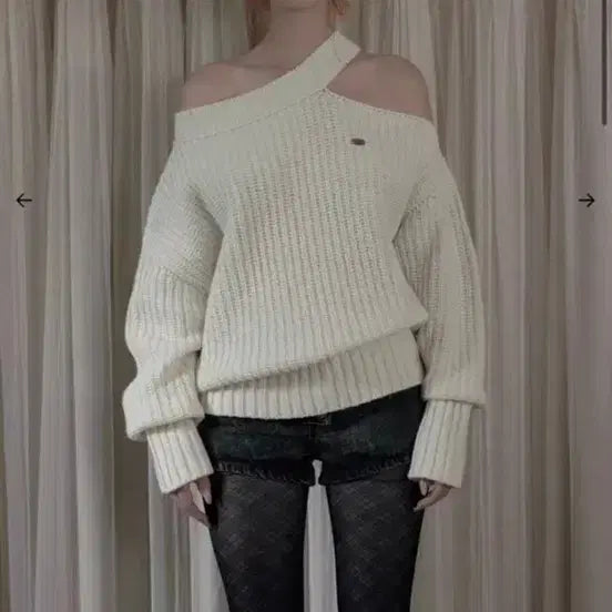 [BUNJANG] Bohemian Seoul Cutout Knit Cream / 보헤미안서울 컷아웃 니트 크림