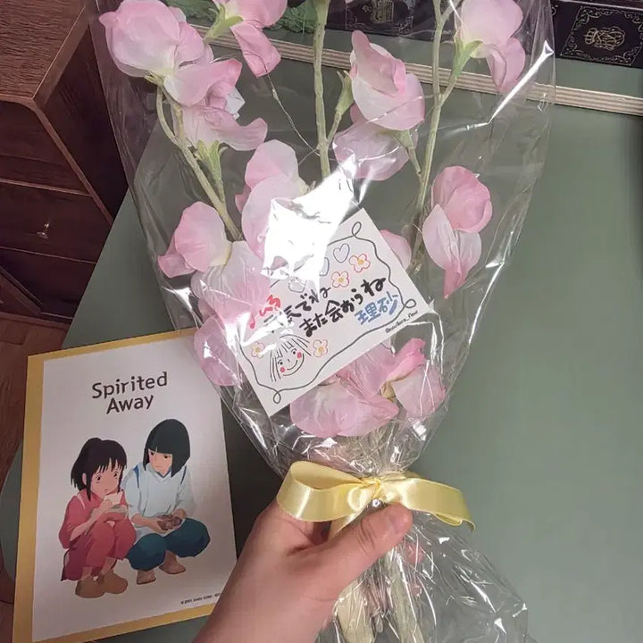 [SOLD OUT] 지브리 센과치히로 꽃다발&amp;공책 (일괄) 판매합니다