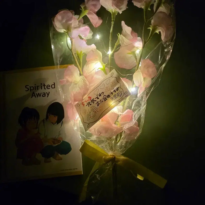 [SOLD OUT] 지브리 센과치히로 꽃다발&amp;공책 (일괄) 판매합니다