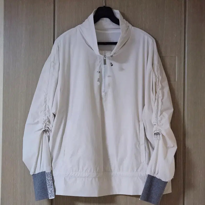 [SOLD OUT] 화이트 하프넥 집업 점퍼95
