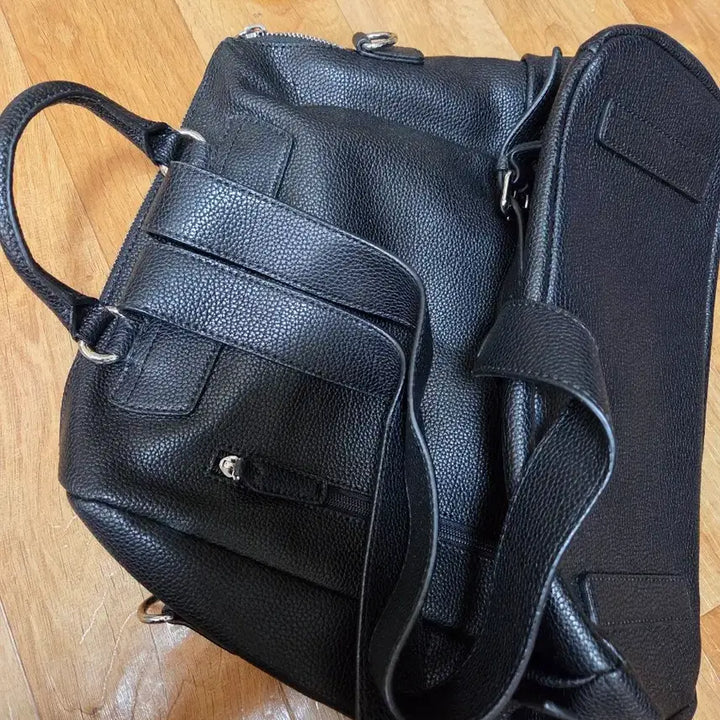 [SOLD OUT] 앤클라인 블랙 가죽 백팩