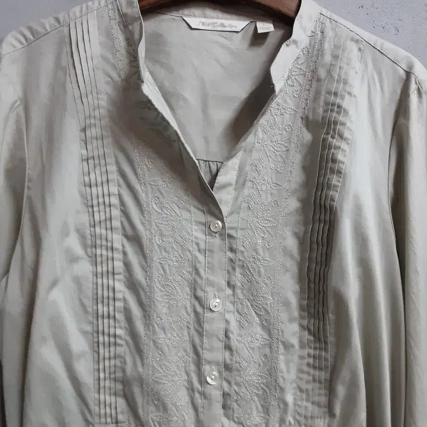 [SOLD OUT] 유니클로 자수 셔츠 L