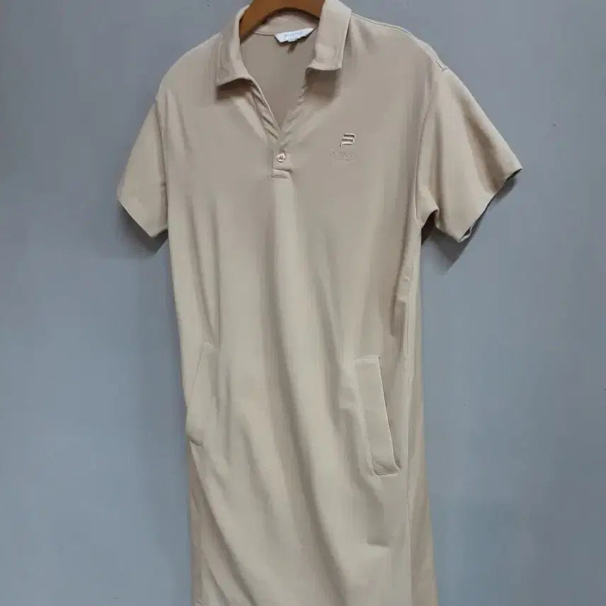[BUNJANG] Beanpole Sport Beige Polo Dress / 빈폴 스포츠의 베이지색 폴로 원피스