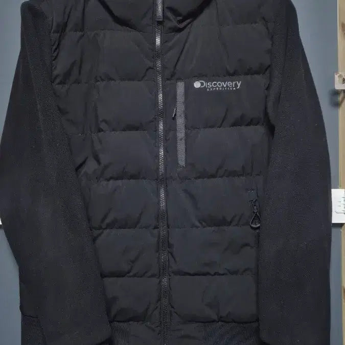 [SOLD OUT] 95) 디스커버리 블랙 패딩 점퍼