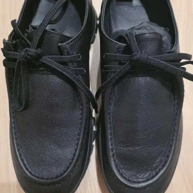 [BUNJANG] Urbanic Tyrolian Vibram Loafers Black / 얼바닉 티롤리안 비브람 로퍼 블랙