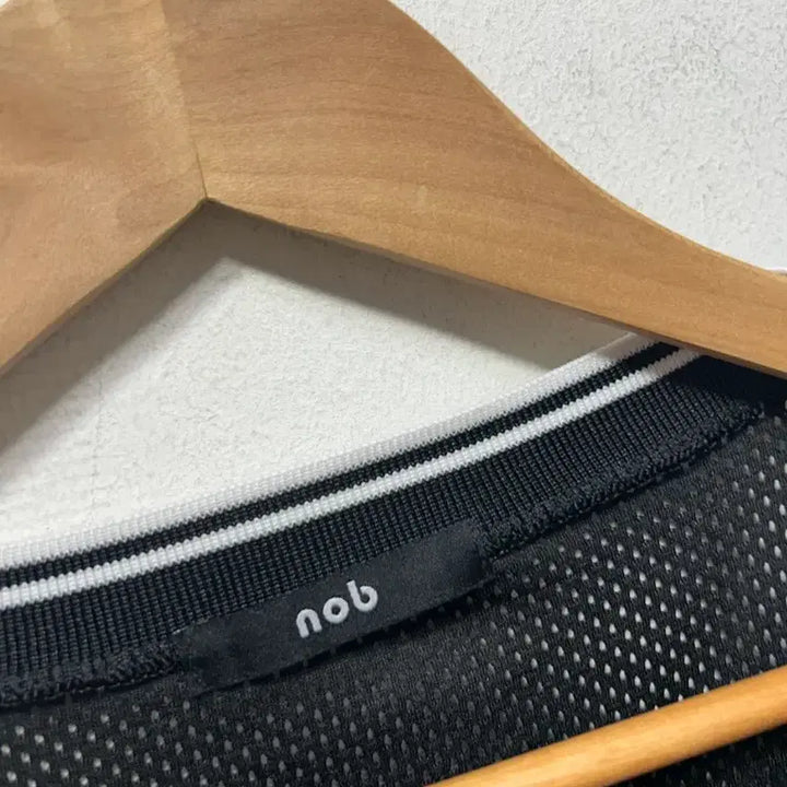 [SOLD OUT] nob 검정색 메쉬 반팔 티셔츠 84 F