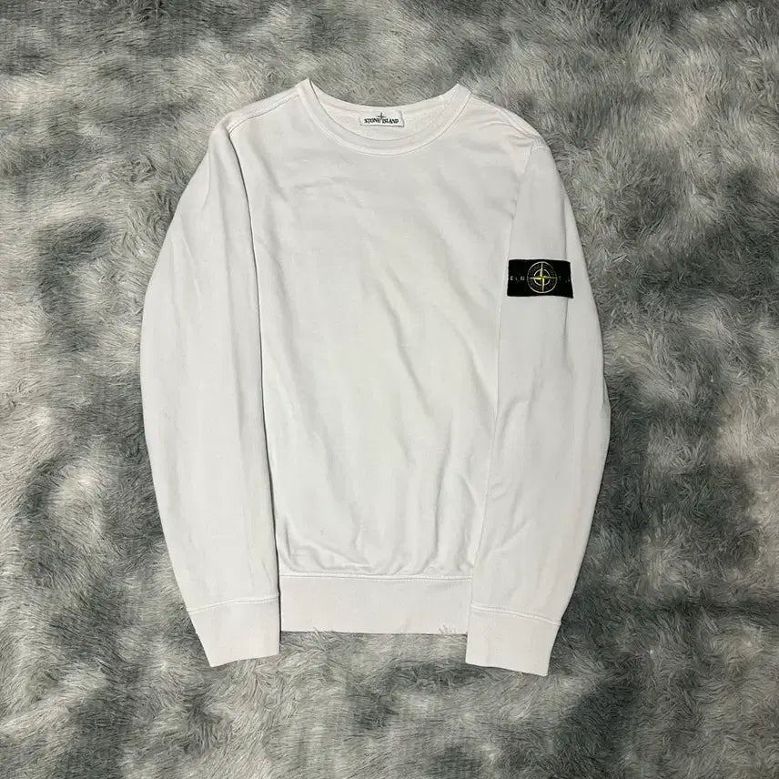 [SOLD OUT] [XL size] 스톤아일랜드 맨투맨 아이스블루