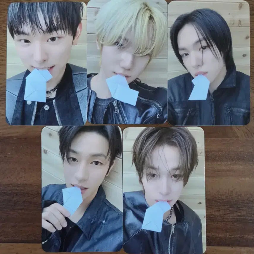 [SOLD OUT] 키빗업 KEYVITUP 공방 키트 포카 SET+ 리유저블컵  양도