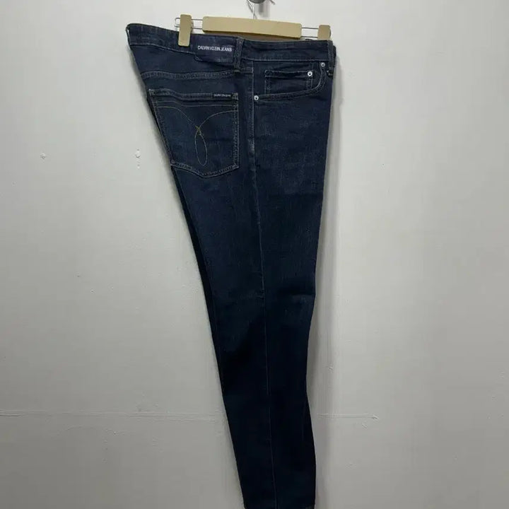 [BUNJANG] Calvin Klein Straight Fit Denim Pants / 캘빈클라인 진청 데님 바지 팬츠 일자핏 36
