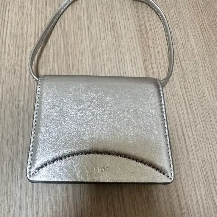 [BUNJANG] Fleur Marti Petit Bag Mini Cross Card Bag Silver / FLOR 플로르 마트리 쁘띠빽 미니 크로스 카드 가방 실버