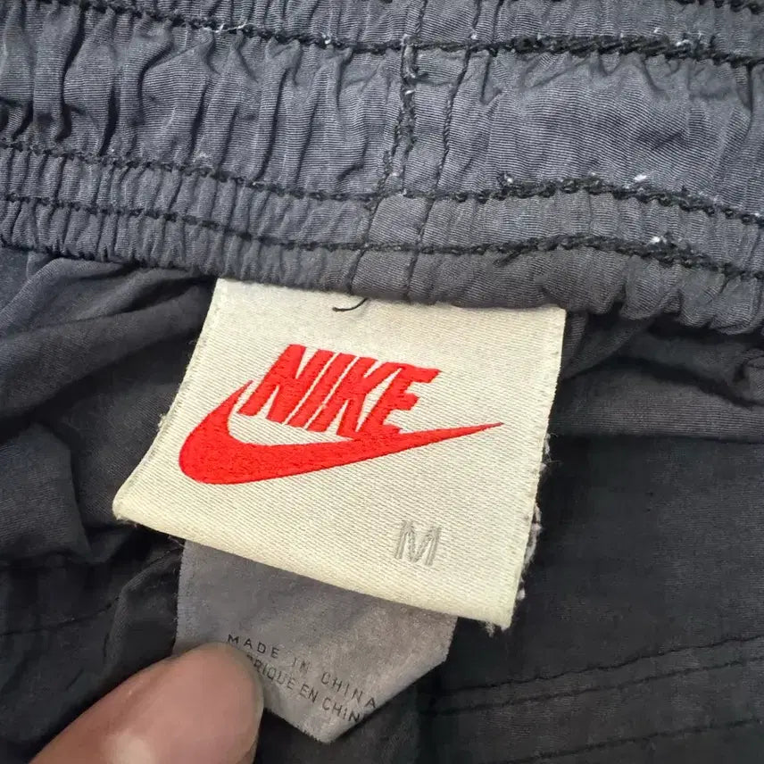 [BUNJANG] Nike x Stussy Beach Pants Off Noir M / 나이키 x 스투시 비치 팬츠 오프 느와르 M