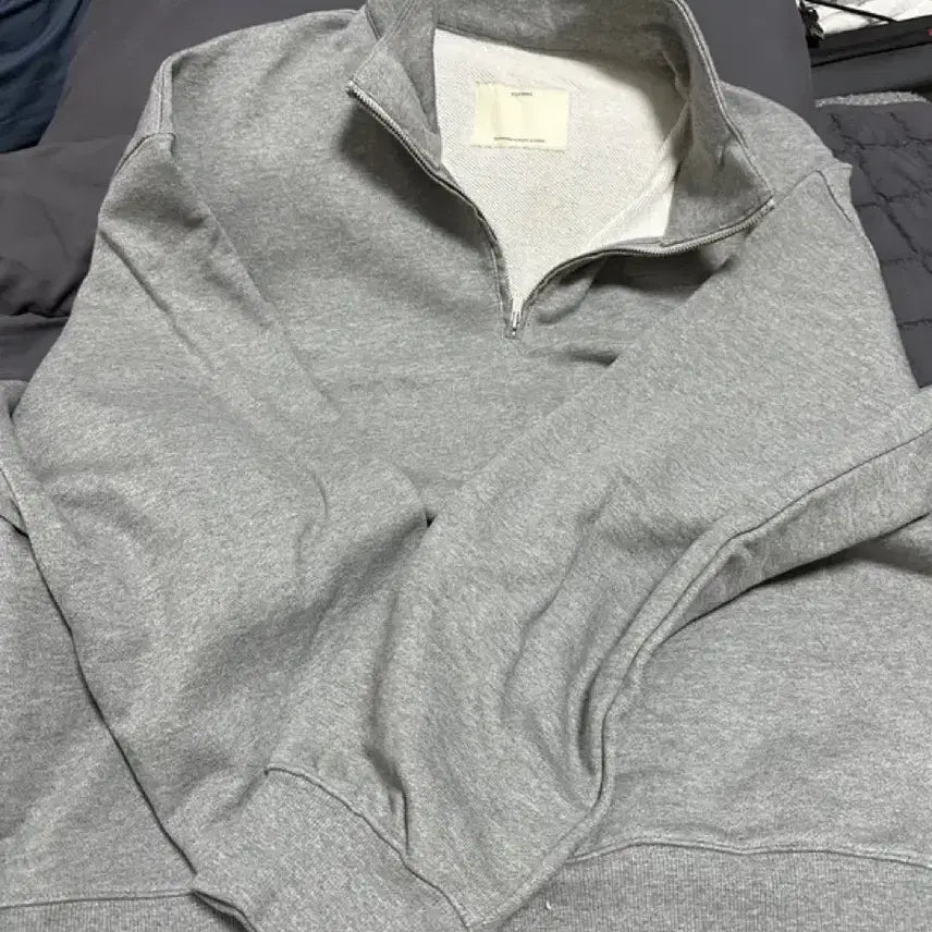[SOLD OUT] 포터리 컴포트 하프 집업 스웻 셔츠 멜란지그레이 1