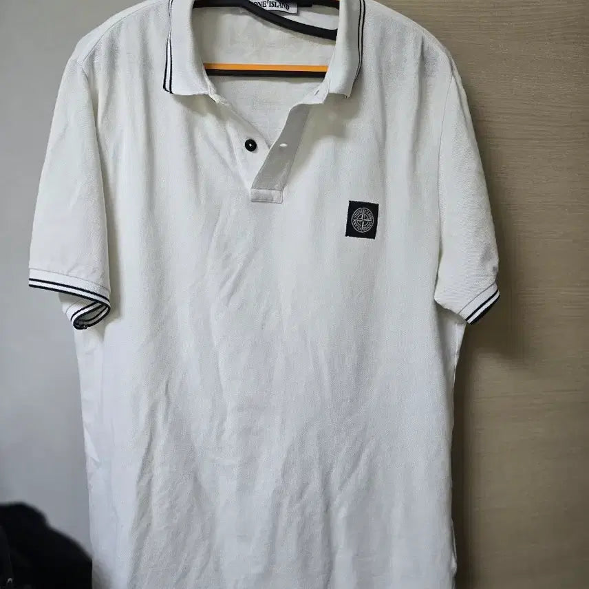 [SOLD OUT] 스톤아일랜드 화이트 반팔 카라티