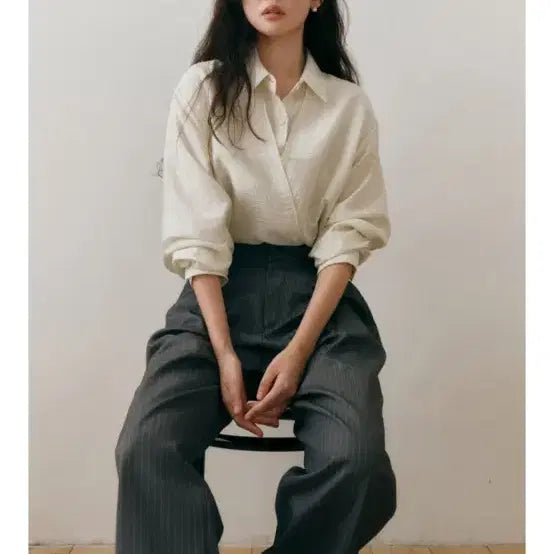 [BUNJANG] YuJe Wrap Blouse Ivory / <새상품> 유제 랩 블라우스 아이보리 판매합니다 12만원