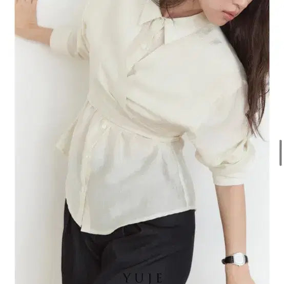 [BUNJANG] YuJe Wrap Blouse Ivory / <새상품> 유제 랩 블라우스 아이보리 판매합니다 12만원