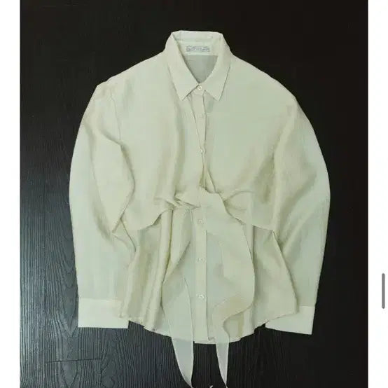 [BUNJANG] YuJe Wrap Blouse Ivory / <새상품> 유제 랩 블라우스 아이보리 판매합니다 12만원