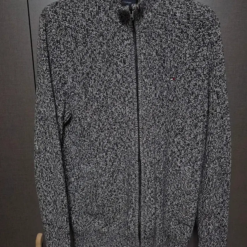 [BUNJANG] Tommy Hilfiger Knit Zip-Up Cardigan / 타미힐피거 니트 집업 가디건 판매합니다.