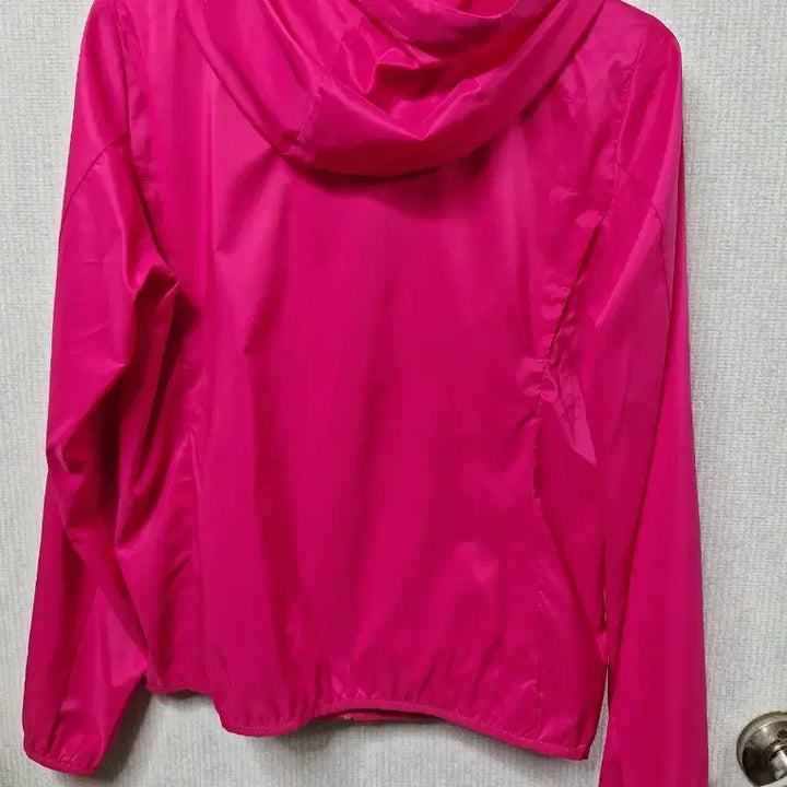 [BUNJANG] Hot Pink Windbreaker Hooded Zip-up Jacket (M) / 핫핑크 바람막이 후드 집업 점퍼 M