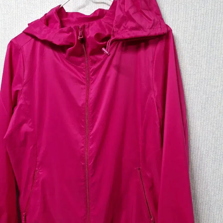 [BUNJANG] Hot Pink Windbreaker Hooded Zip-up Jacket (M) / 핫핑크 바람막이 후드 집업 점퍼 M